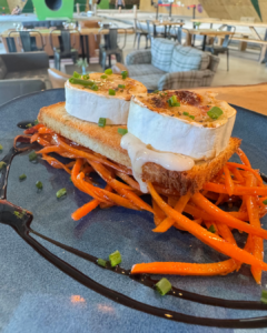 Toast au restaurant du Rempart à Melun